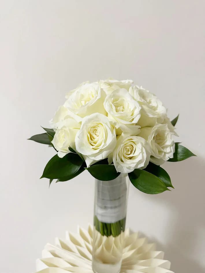 Grand Floral Cascade